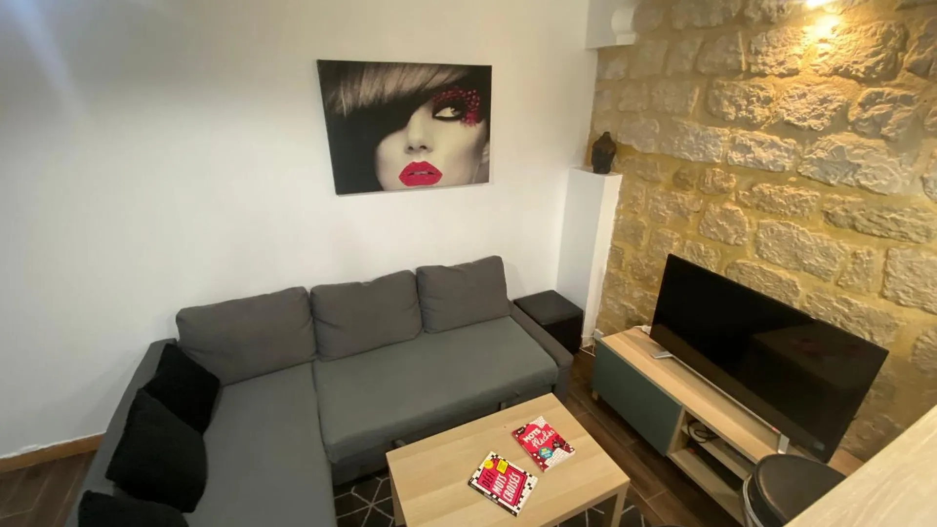Agreable In Montmartre Apartment